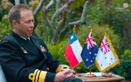 AthenaLab conversó con Vicealmirante Michael Noonan, Jefe de la Marina Real Australiana