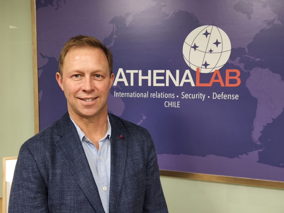 ANUNCIO | Ex jefe de la Armada de Australia se integra como Senior Fellow de AthenaLab