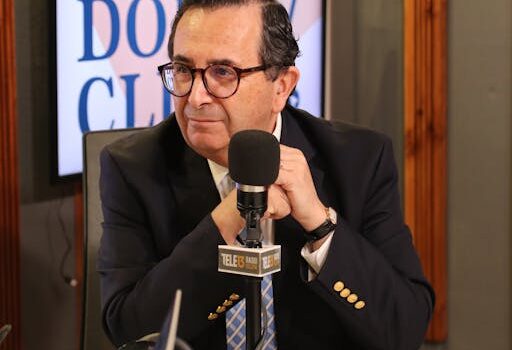 PODCAST | John Griffiths conversa con T13 sobre acuerdo entre Bolivia e Irán