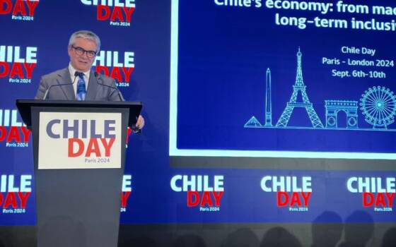 COLUMNA | ¿Así queremos atraer inversión extranjera en el Chile Day?