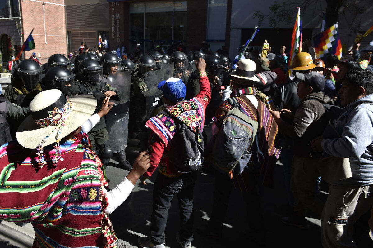Bolivia en el límite: Entre la fragmentación política y el agotamiento del modelo económico