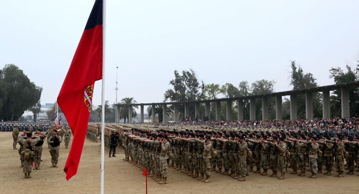 COLUMNA | Los pendientes de la Defensa Nacional de Chile