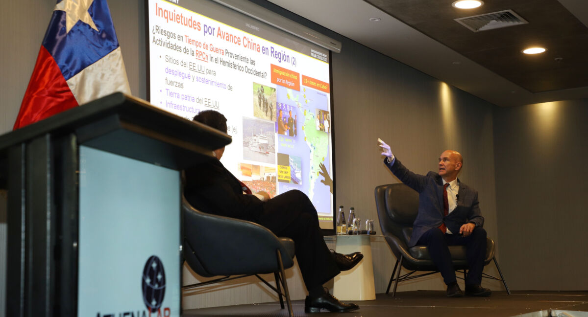 CONFERENCIA | “Visión de la seguridad regional: actores y desafíos” por Evan Ellis