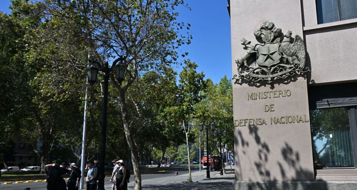 Defensa nacional, política y estrategia