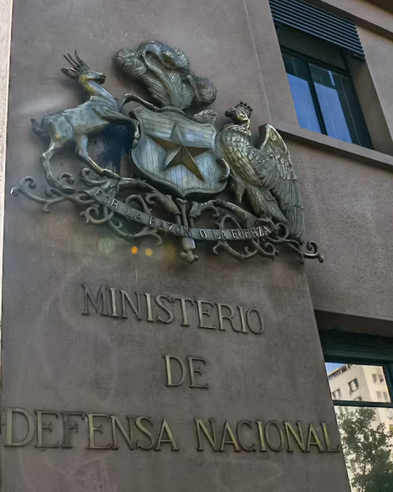 Defensa nacional, política y estrategia