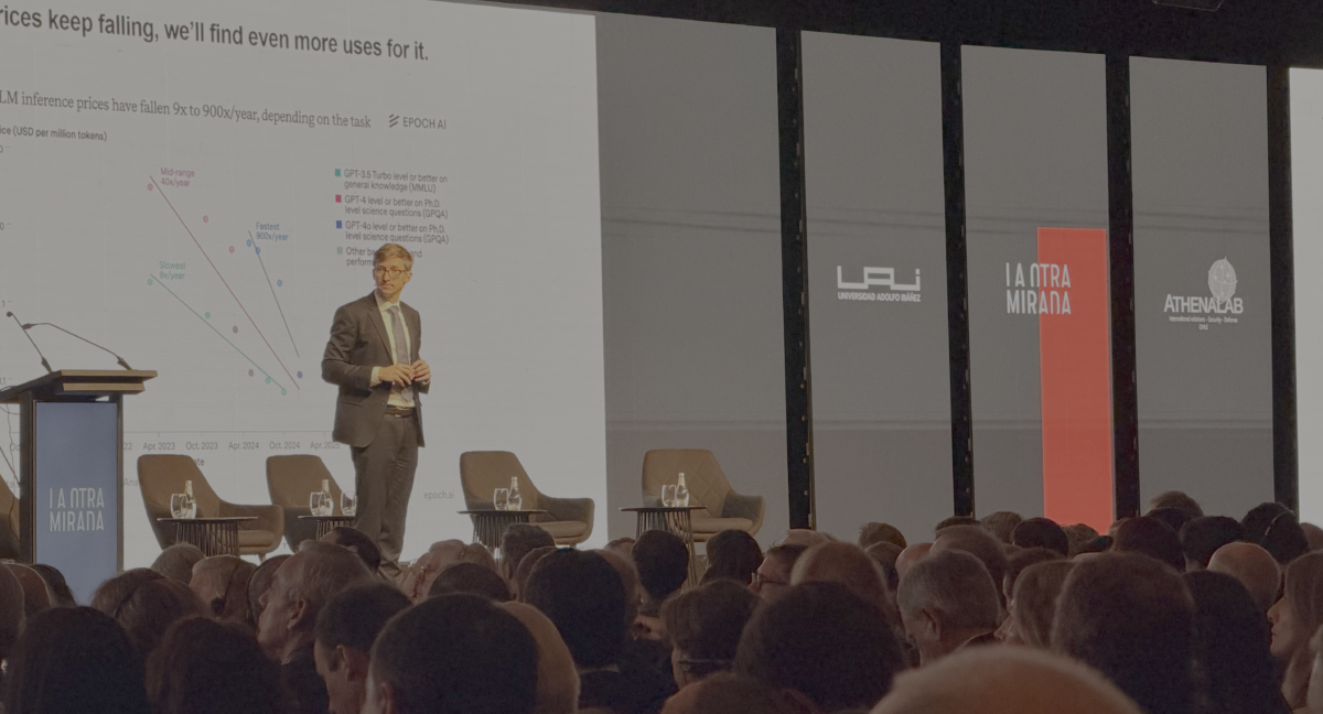 Chris Miller en Chile: tecnología, poder y competencia estratégica global