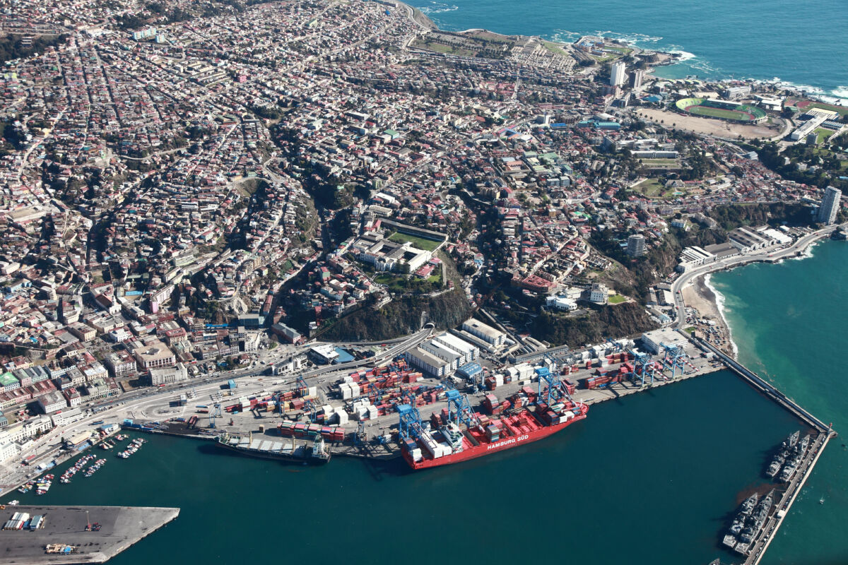 DT38 | Seguridad portuaria y desafíos estratégicos: hacia una propuesta integral para el sistema portuario chileno
