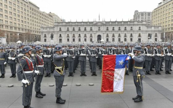 Una historia de servicio a Chile: personas, hechos y cifras