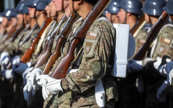 Ejército de Chile, siempre vencedor, jamás vencido